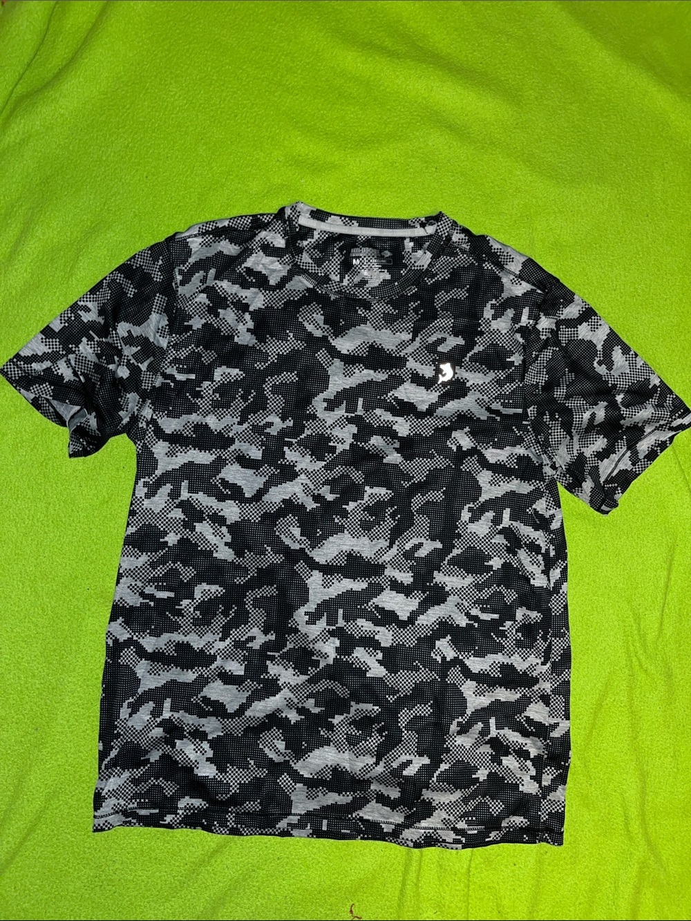 Reel Legends Black & Gray Camo Short Sleeve Performance Tee
